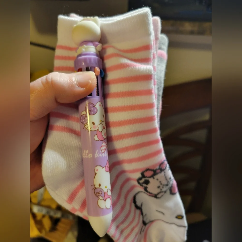 NWOT Hello Kitty Sanrio Sock Bundle + NWOT Purple Pen • Cute Gift Set Bundle